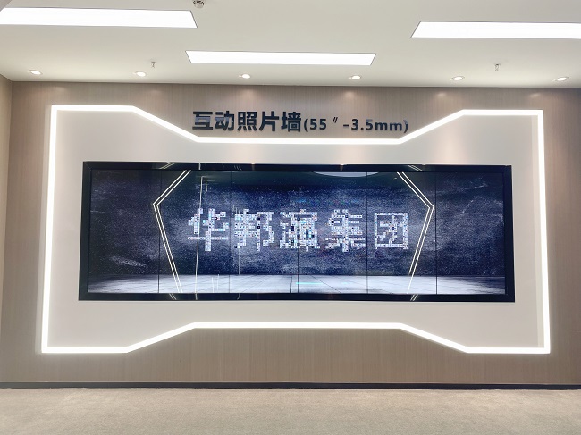 為什么液晶拼接屏的亮度如此重要？